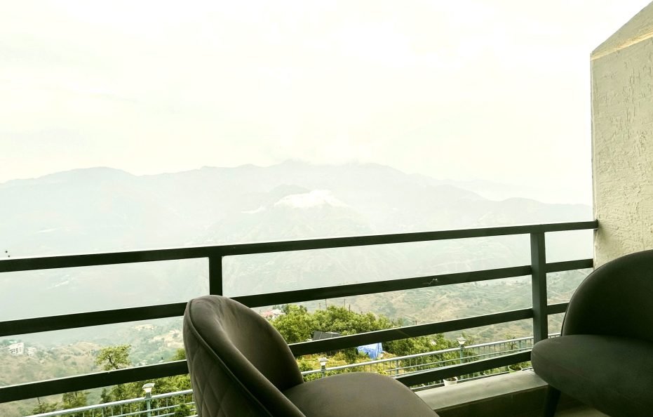 Hotel On The Edge Mussoorie