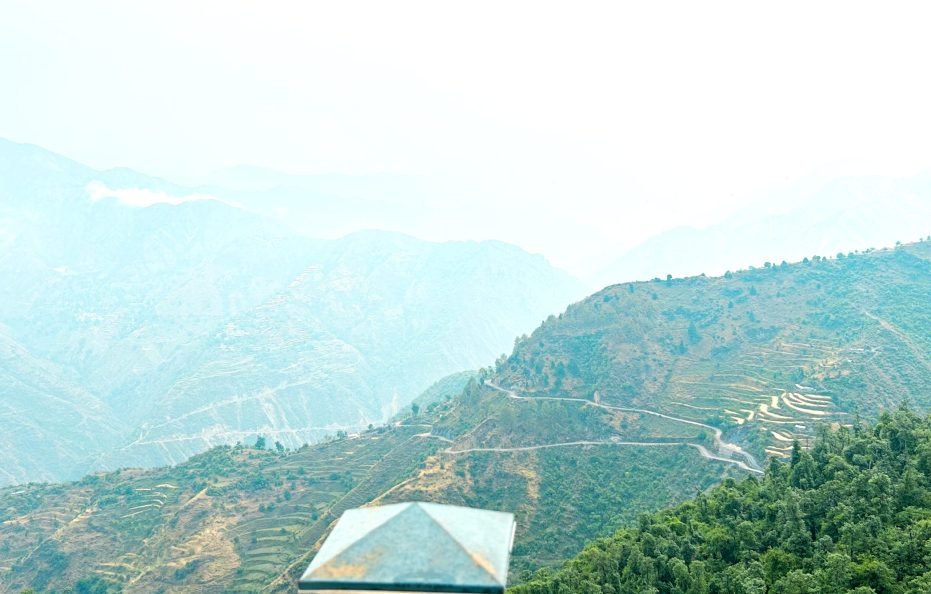 Hotel On The Edge Mussoorie